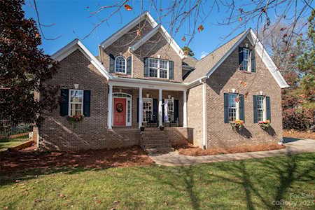 1833 Jaya Dr Sherrills Ford, NC 28673