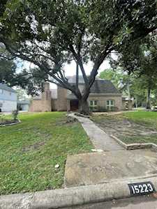 15223 Morning Pine Ln Houston, TX 77068