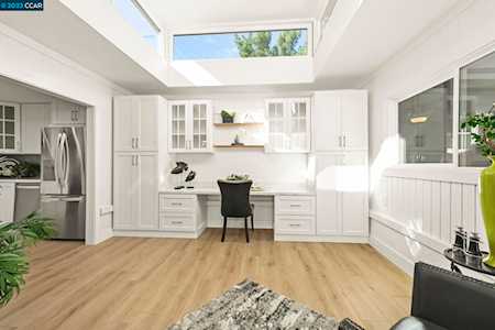 1115 Running Springs Rd Walnut Creek, CA 94595