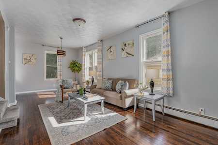 196 S Colborne Street Saint Paul, MN 55102