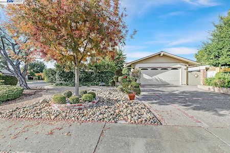 1314 Daisy Ln Livermore, CA 94551