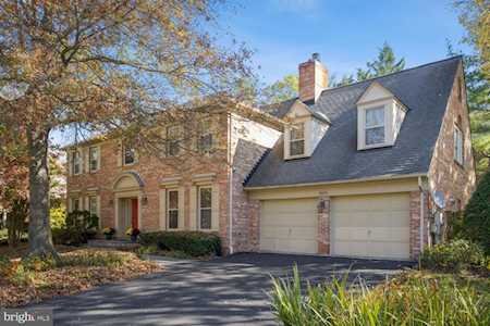 11109 Willowbrook Dr Potomac, MD 20854