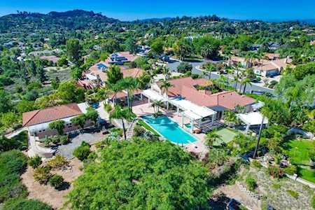 15494 Oakstand Court Poway, CA 92064