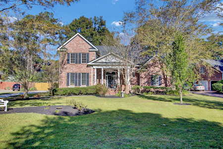 4283 Persimmon Woods Drive North Charleston, SC 29420