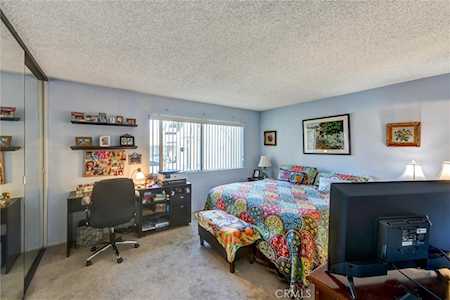 4 Helena #80 Irvine, CA 92604