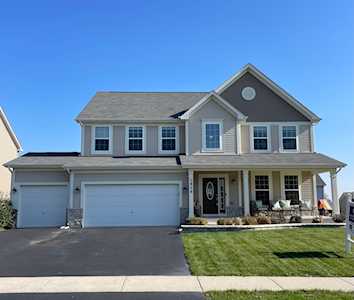 1414 Woodlily Ct Joliet, IL 60431