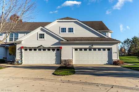 33235 Fairport Dr Avon Lake, OH 44012