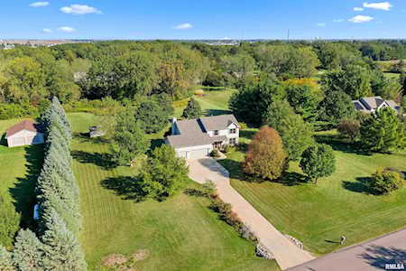1209 Oak Leaf Ln Washington, IL 61571