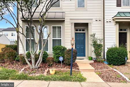 11960 Benton Lake Rd Bristow, VA 20136