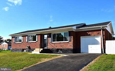 137 Reybold Dr Delaware City, DE 19706