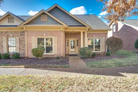 9014 Sawyer Brown Rd Nashville, TN 37221