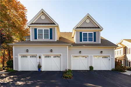 23 Sea Grass Dr South Kingstown, RI 02879