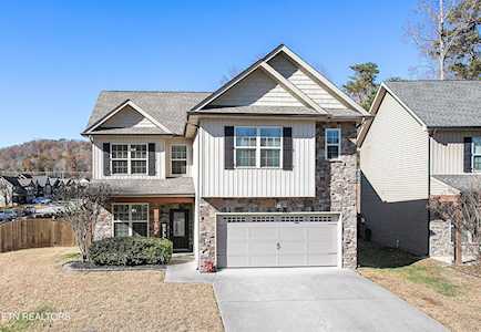 1301 Yarnell Station Blvd Knoxville, TN 37932