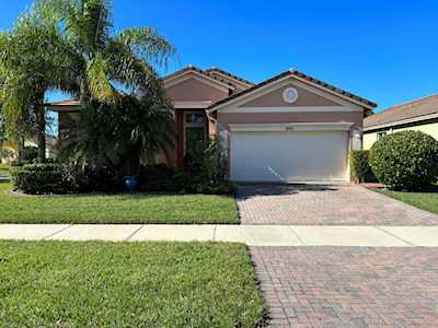 9991 SW Glenbrook Drive Port St Lucie, FL 34987