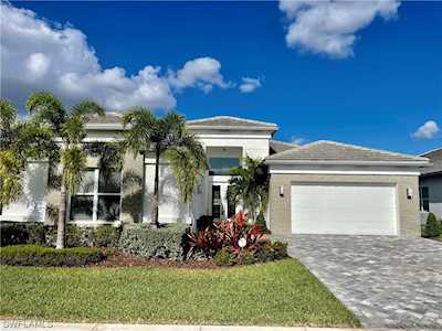 11723 Peony Terrace Naples, FL 34120