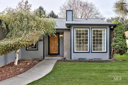 4727 N Waterfront Way Boise, ID 83703