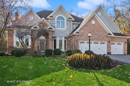 239 Carriage Trl Barrington, IL 60010