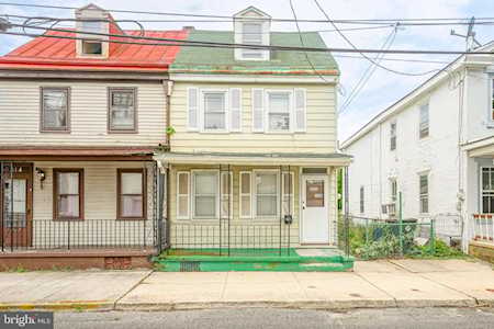 412 Saint Mary St Burlington, NJ 08016