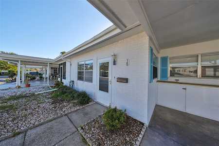 13940 Anona Heights Dr #38 Largo, FL 33774