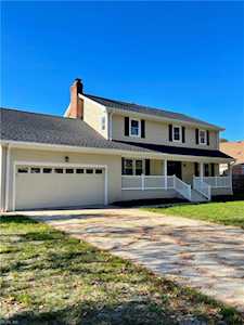 553 Longdale Cres Chesapeake, VA 23325