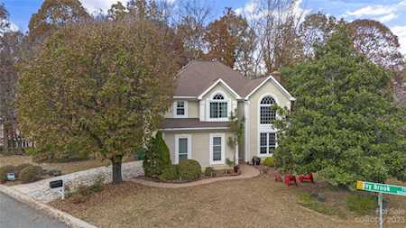 4614 Deer Cross Trl Charlotte, NC 28269