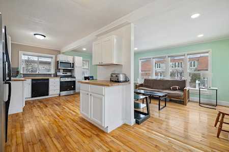 138 Geranium Avenue E Saint Paul, MN 55117