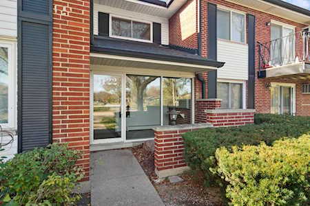 1122 N Dale Ave #2J Arlington Heights, IL 60004