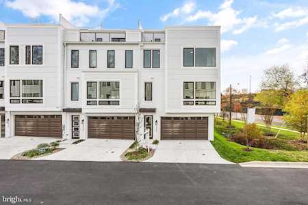 3740 Glenmoor Reserve Ln Chevy Chase, MD 20815