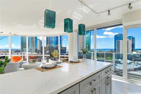 1288 Kapiolani Boulevard #I-1808 Honolulu, HI 96814