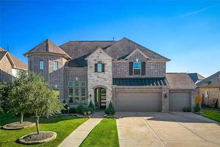 5926 Nickel Bend Lane Rosenberg, TX 77469