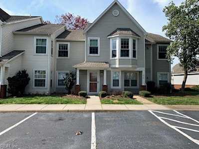 828 Drift Tide Dr Virginia Beach, VA 23464