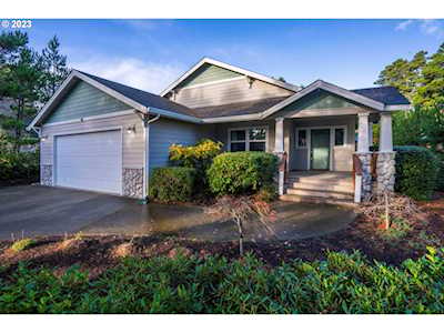 1038 Royal Saint Georges DR Florence, OR 97439