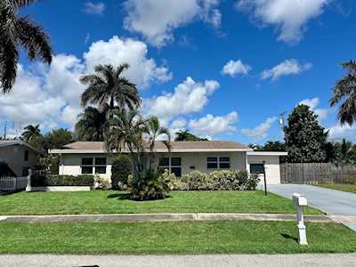1408 Shirley Court Lake Worth, FL 33461