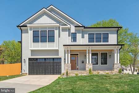 1216 Drake St SW Vienna, VA 22180