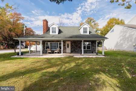 4238 Carvel Ln Edgewater, MD 21037