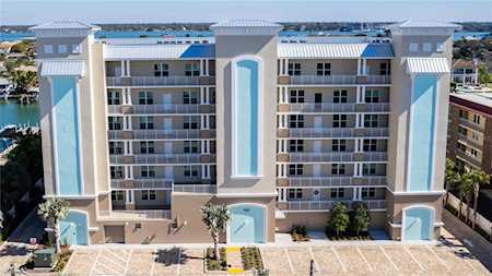 125 Island WAY #703 Clearwater, FL 33767
