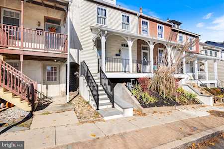 311 E State St Kennett Square, PA 19348