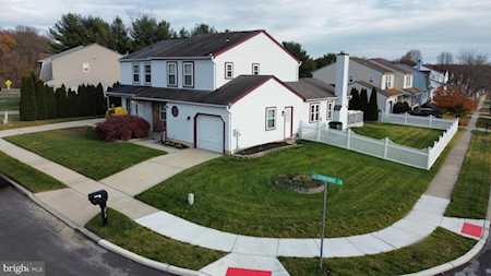 272 Strawbridge Ln Mullica Hill, NJ 08062