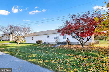 3073 Wood Dr Manchester, MD 21102