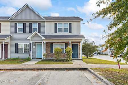 9011 Banister Loop Jacksonville, NC 28546