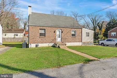 101 W Holly Oak Rd Wilmington, DE 19809