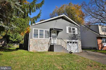 1552 Fitzwatertown Rd Willow Grove, PA 19090
