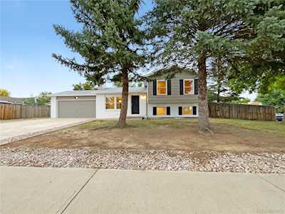 212 Saturn Dr Fort Collins, CO 80525