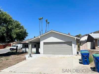 2521 Trace Rd Spring Valley, CA 91978
