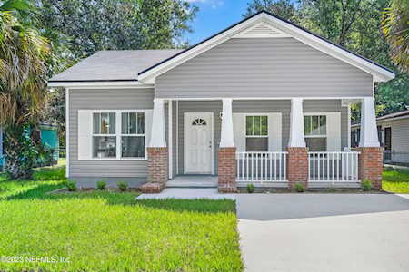 1663 W 26th ST Jacksonville, FL 32209