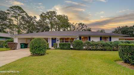 525 Matterhorn RD Jacksonville, FL 32216