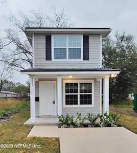 1319 Cleveland ST Jacksonville, FL 32209