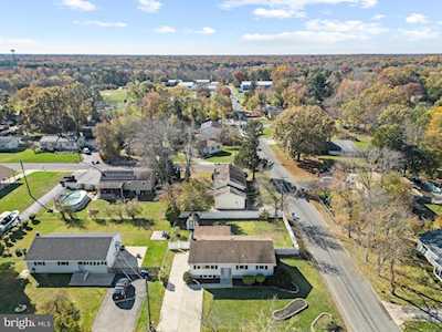498 Rubin St Clayton, NJ 08312