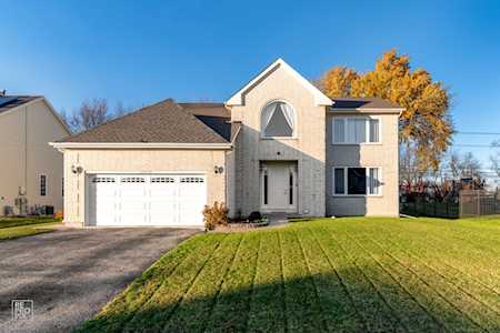 34430 N Eastings Way Gurnee, IL 60031