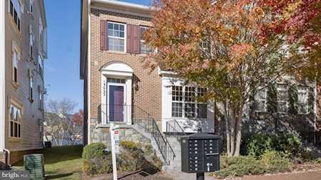 13023 Clarksburg Square Rd Clarksburg, MD 20871